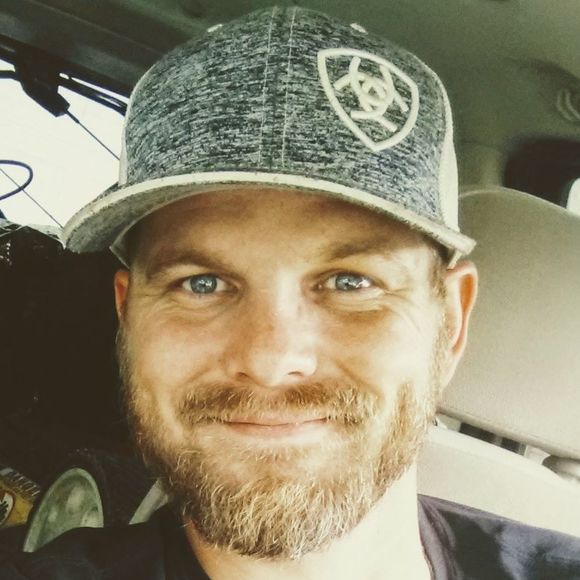 Meet your Posher, Derek - Picture 1 of 1